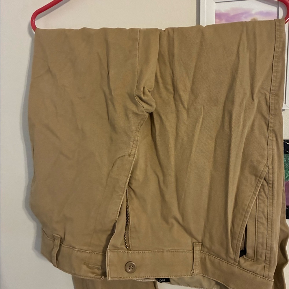 Dockers Khaki Pants